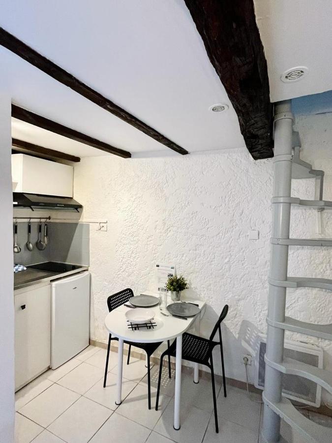 Studio En Duplex La Roquebrussanne Exterior foto